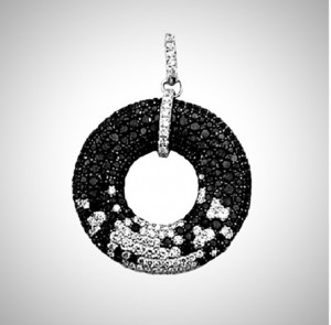 Black and White Diamond Circle Pendant 28849